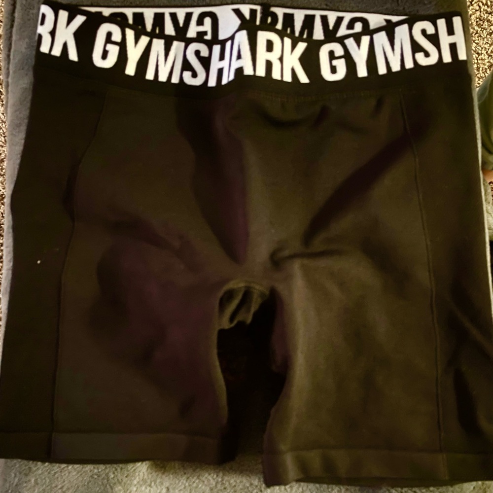 Gymshark flex shorts NEW Without tags. Never used. Size M. Black